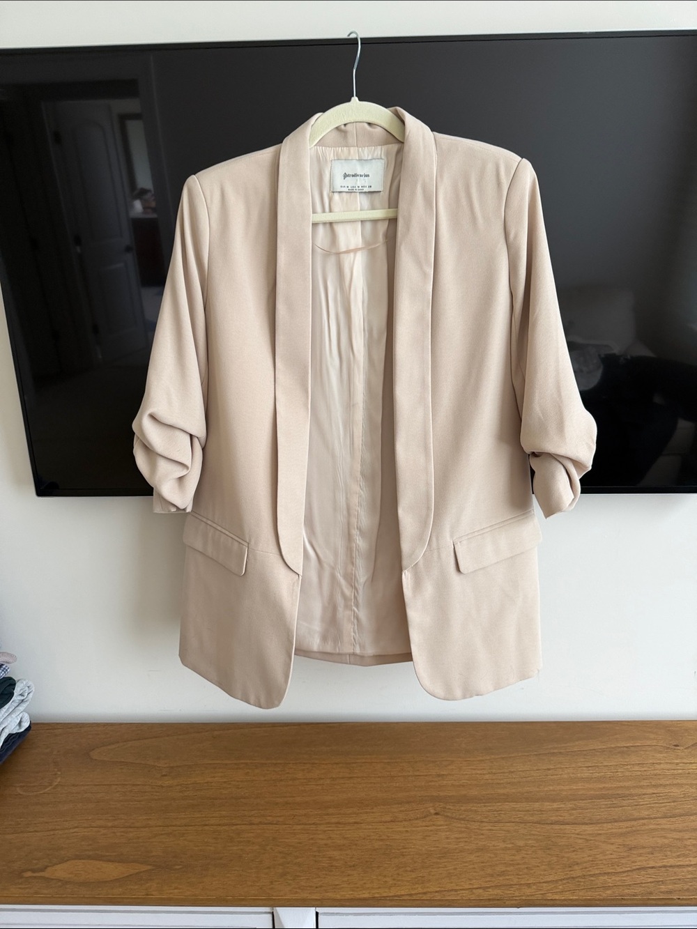 stradivarius Women's Beige Open-Front Blazer